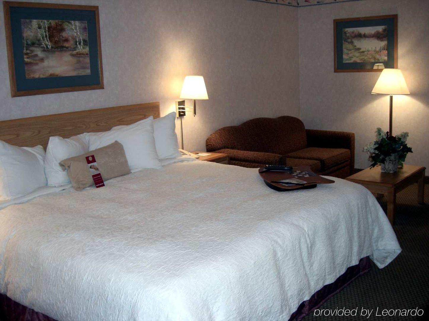 Spark By Hilton Bakersfield Central Bilik gambar