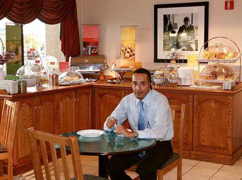 Spark By Hilton Bakersfield Central Restoran gambar